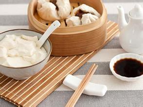 木(mù)質(zhì)餐具(jù)進口報,上海餐具(jù)進口報關